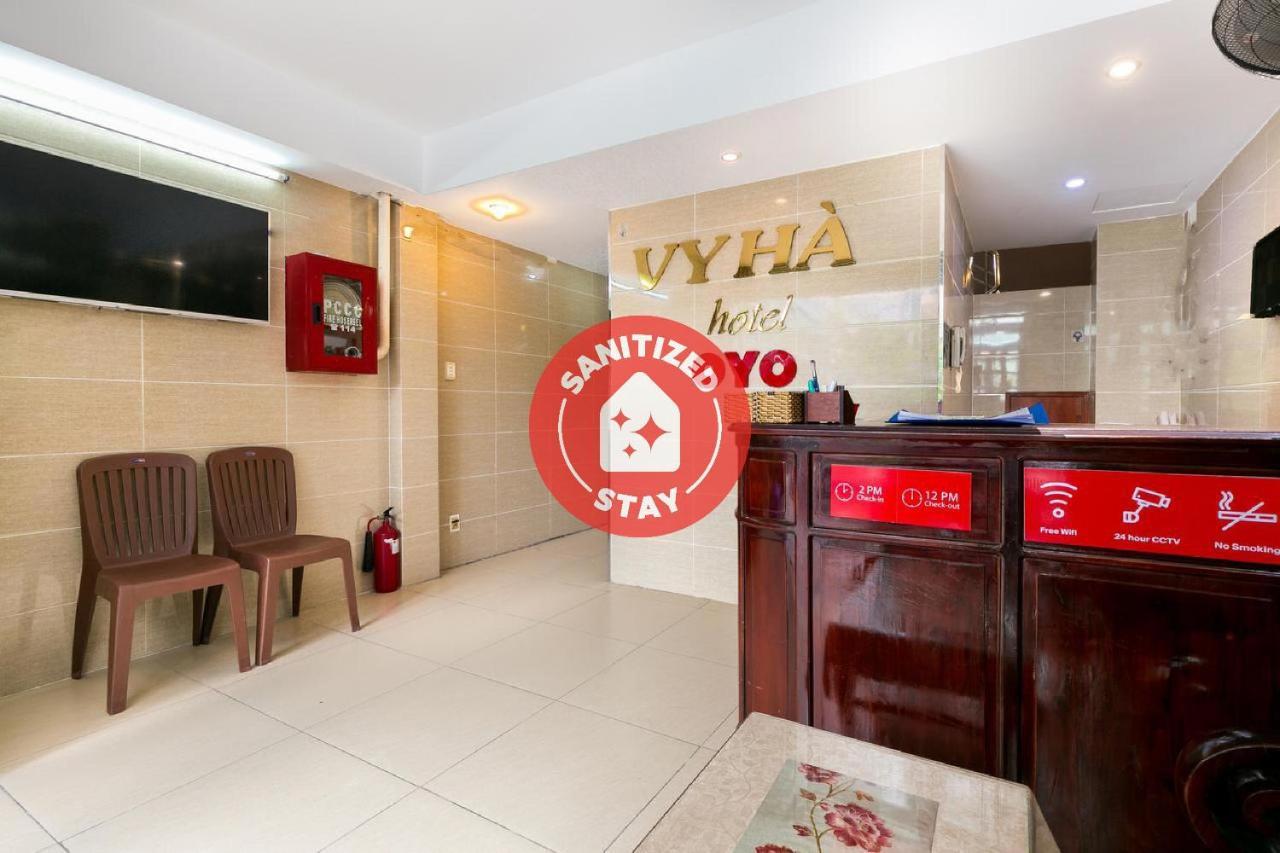 Oyo 372 Vy Ha Hotel Хошимін Екстер'єр фото